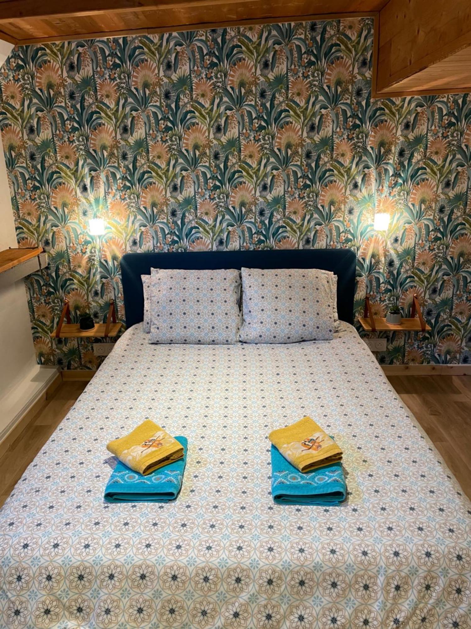 Peniche Le Pescalune - Chambre D'Hotes Arles Kültér fotó